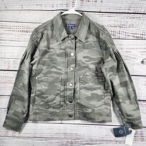 NWT Democracy Crop Twill Jacket Womens M Green Gray Camo Button Front Cropped